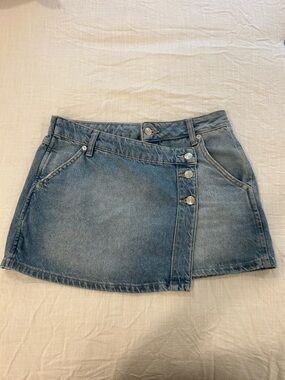 We The Free Light Blue Denim Asymmetric Button Mini Skirt